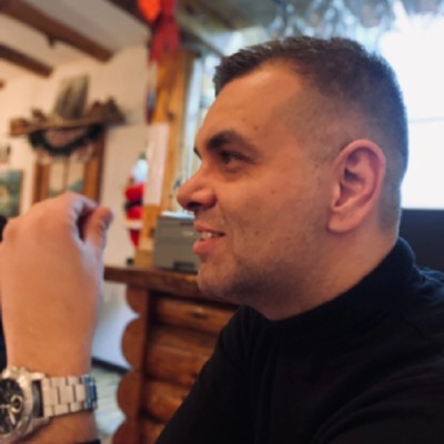 Miroslav Radosavljević, founder of MaxDesign and AI SEO strategist